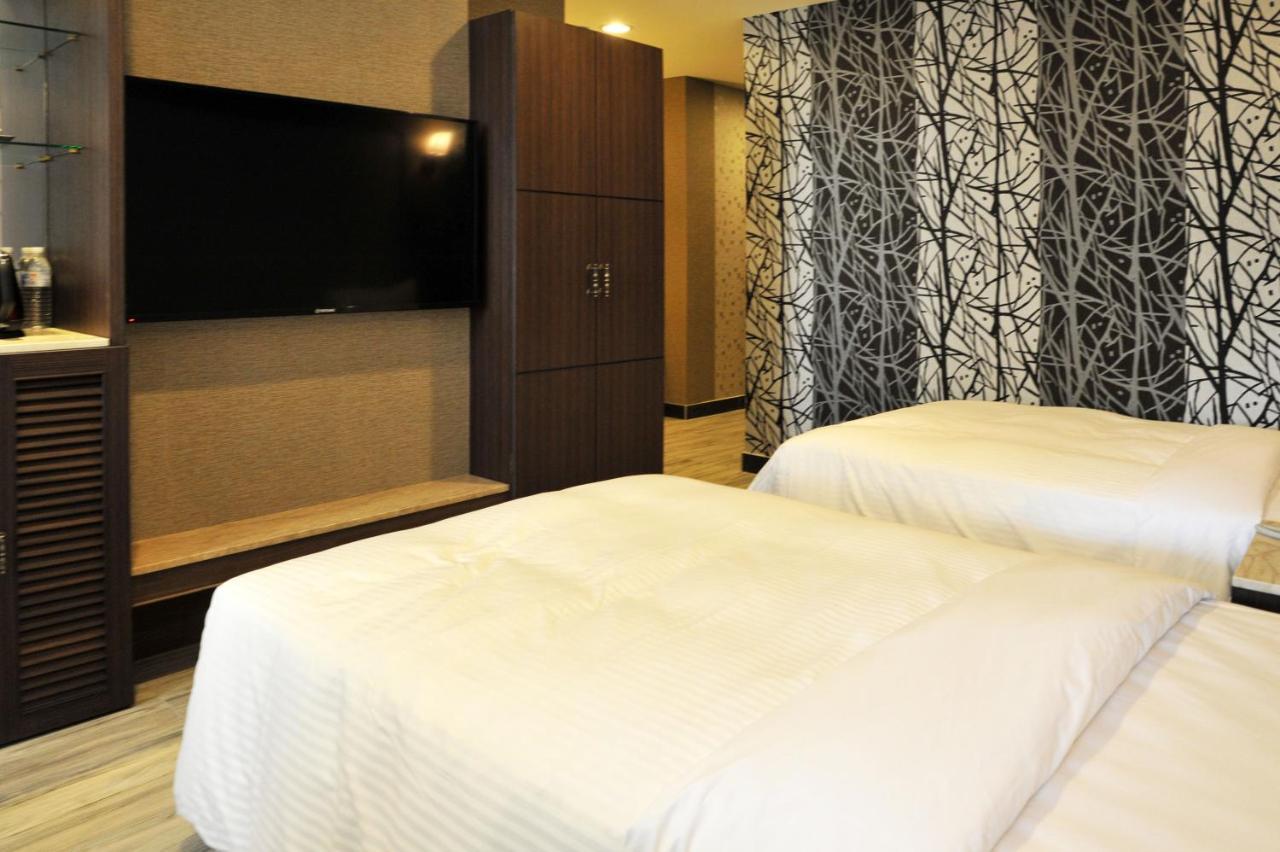 Maple Hotel Tainan Dış mekan fotoğraf