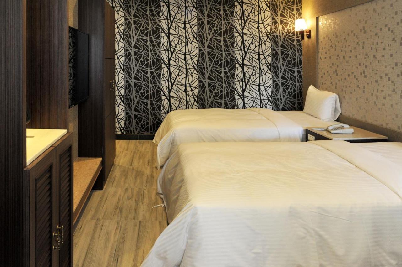 Maple Hotel Tainan Dış mekan fotoğraf