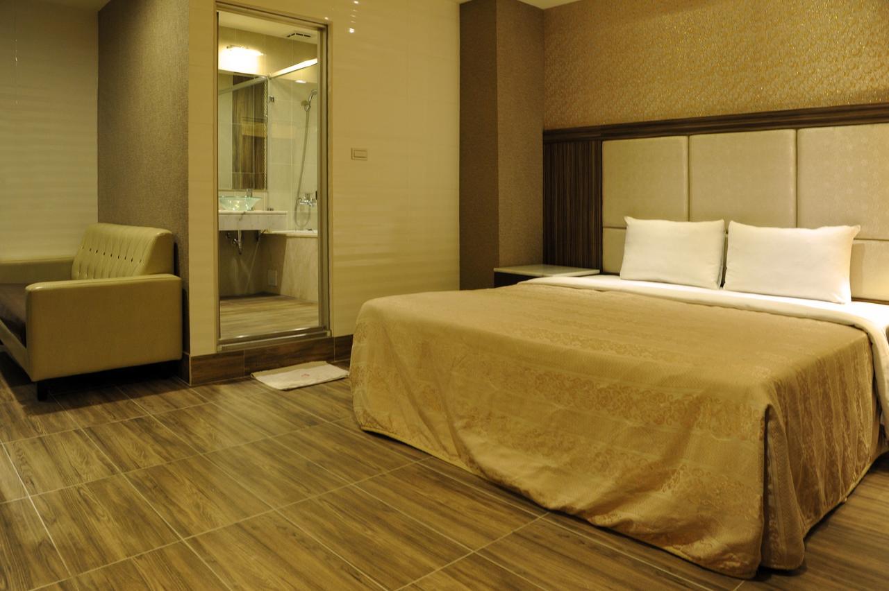 Maple Hotel Tainan Dış mekan fotoğraf