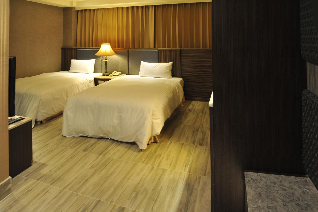 Maple Hotel Tainan Dış mekan fotoğraf