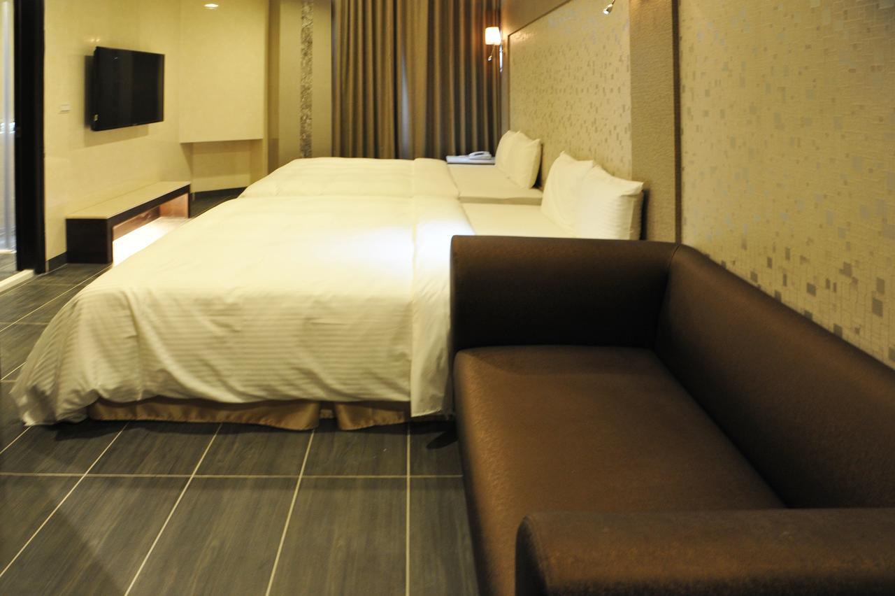 Maple Hotel Tainan Dış mekan fotoğraf