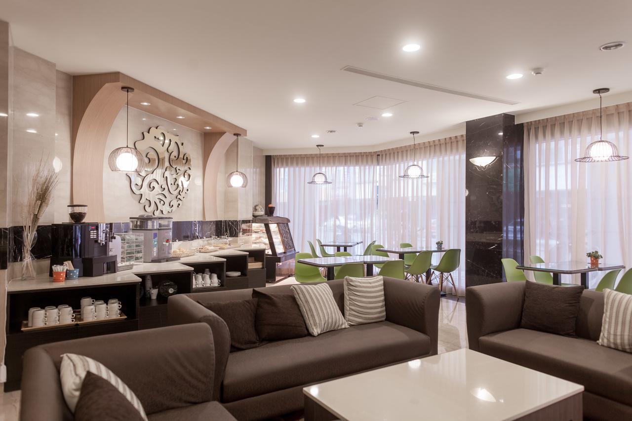 Maple Hotel Tainan Dış mekan fotoğraf