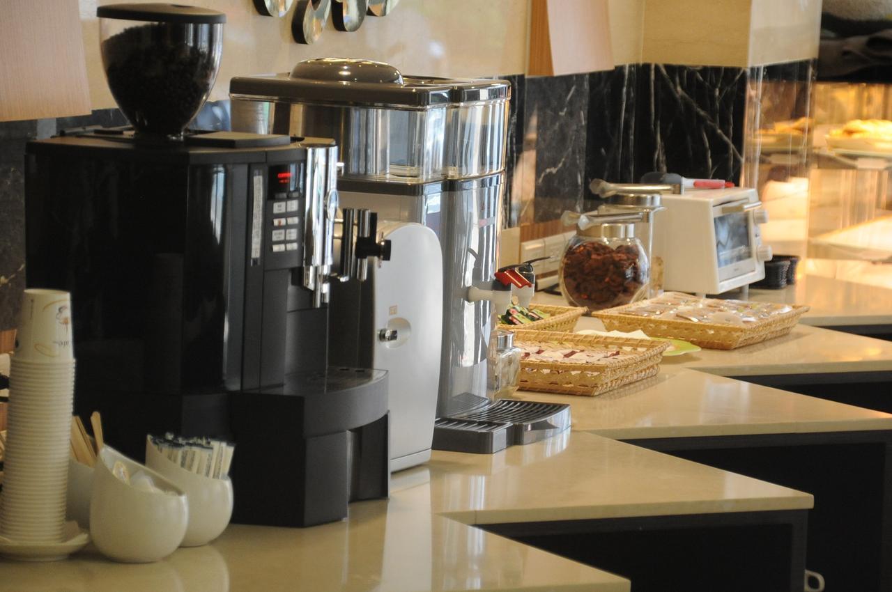 Maple Hotel Tainan Dış mekan fotoğraf