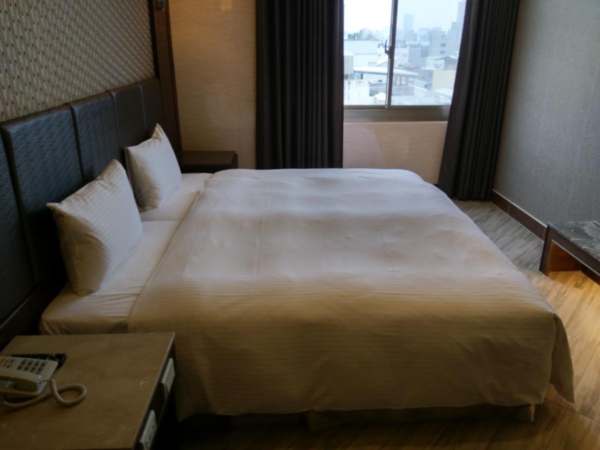 Maple Hotel Tainan Dış mekan fotoğraf