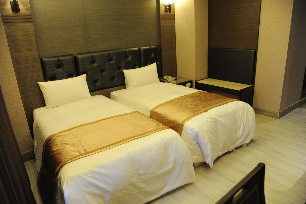 Maple Hotel Tainan Dış mekan fotoğraf