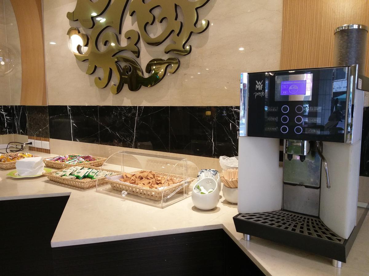 Maple Hotel Tainan Dış mekan fotoğraf