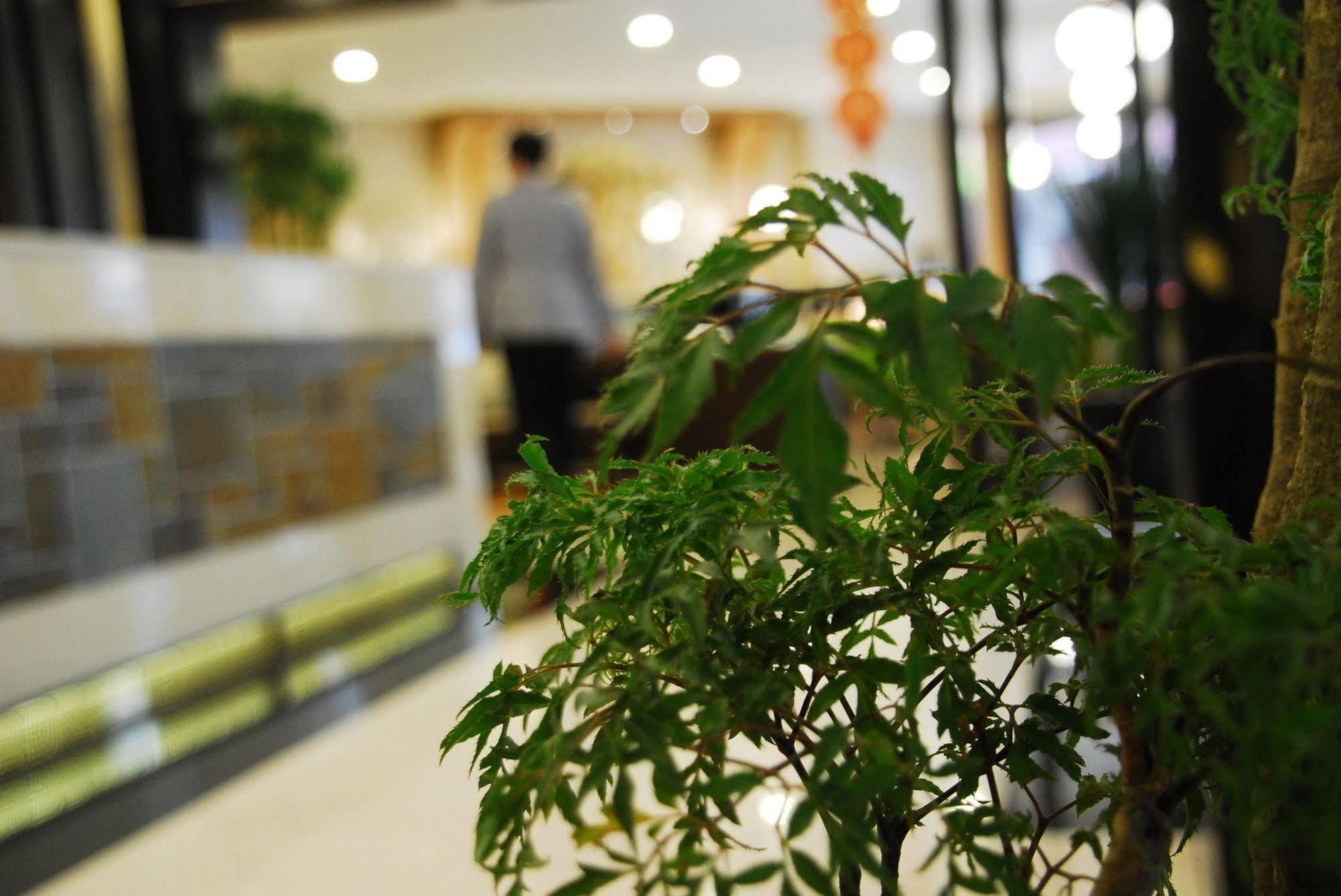 Maple Hotel Tainan Dış mekan fotoğraf
